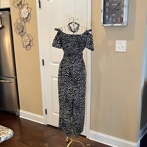 Elegant Black and White Off-Shoulder Wide Leg Crop Outfit Jumpsuit Ties In Back